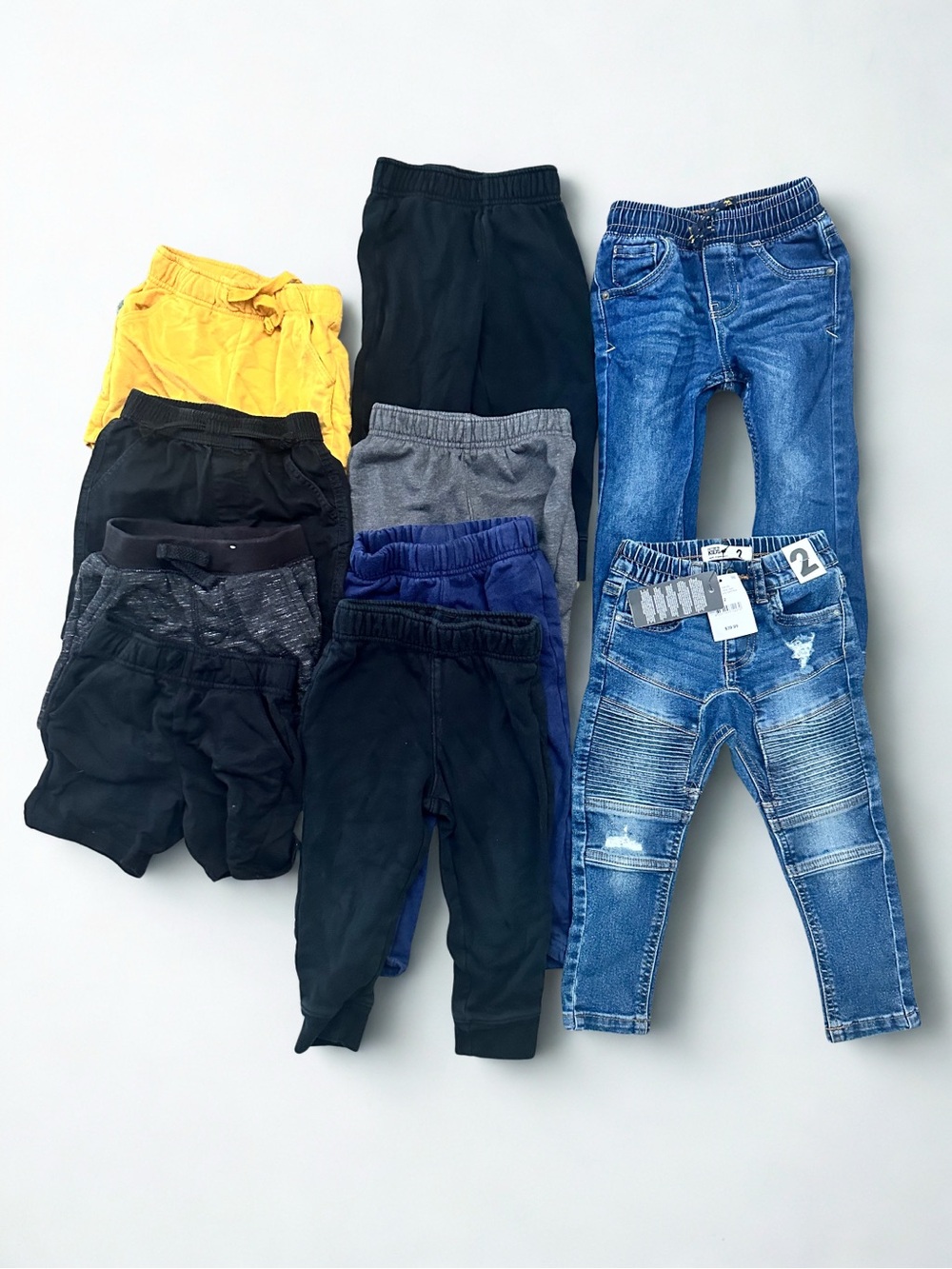 Cat & Jack Cotton On Boys' Blue Denim Jeans + Mixed Color Joggers Bundle 2T